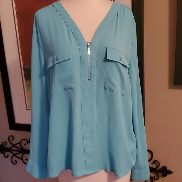 Valerie Stevens Half Zip Top - Picture 1 of 4